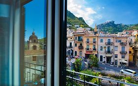 Taormina Bedda Rooms